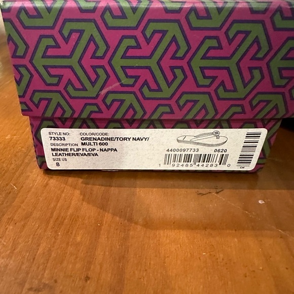 Tory Burch Navy/Light Blue Minnie Flip Flop, EUC - Picture 6 of 6